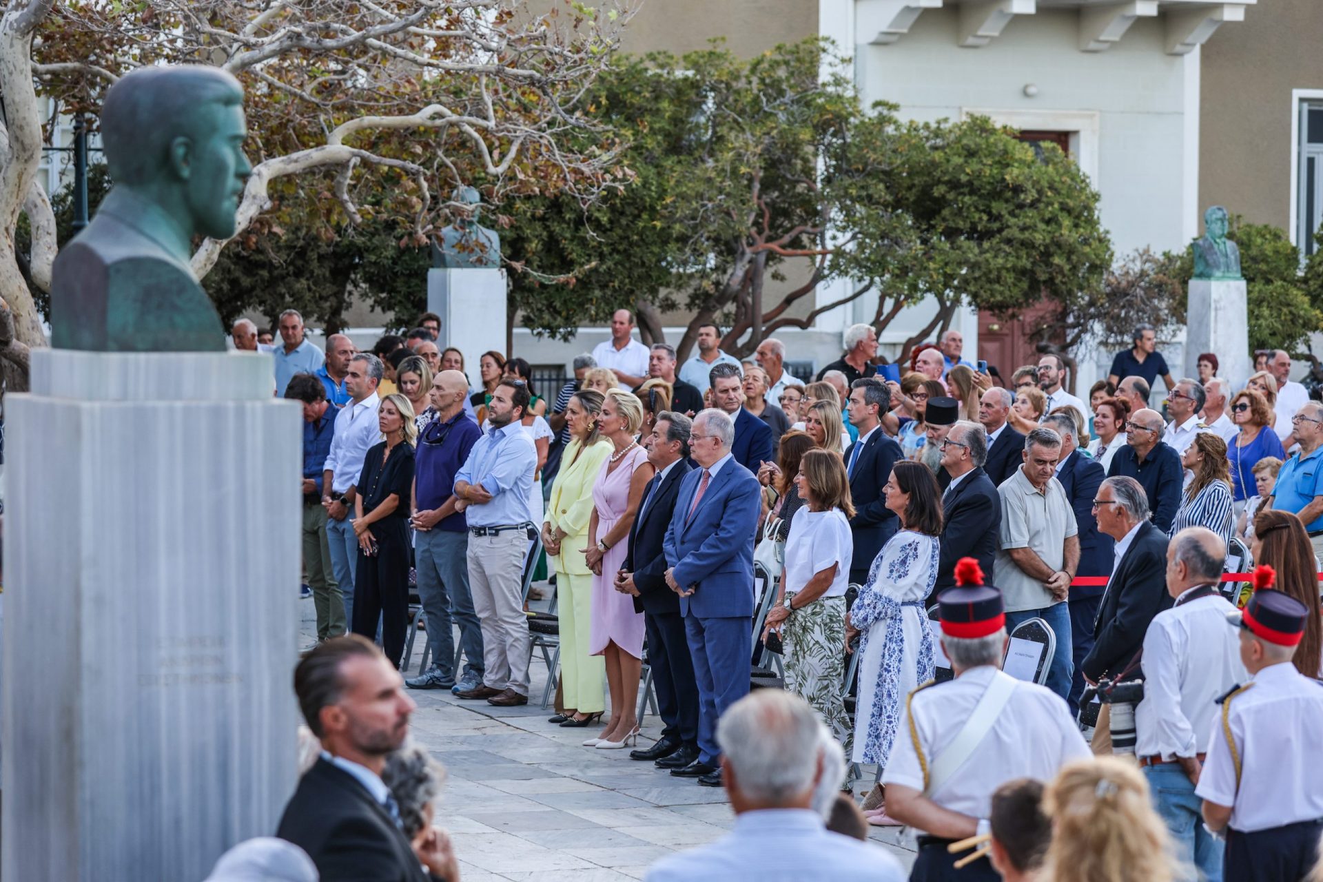 Ο Πρόεδρος της Δημοκρατίας έκανε τα αποκαλυπτήρια προτομής του Αλέκου Γουλανδρή-3