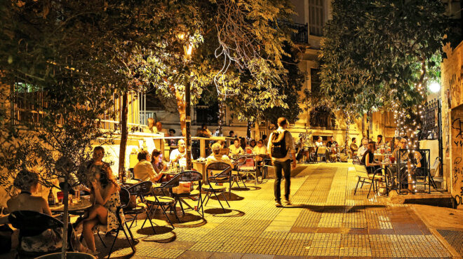 φθινοπωρινή-βόλτα-στην-πολύπαθη-ερμο-563825488