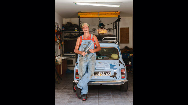 το-γέρικο-mini-cooper-που-έφτασε-μέχρι-τη-σαχάρα-563822812