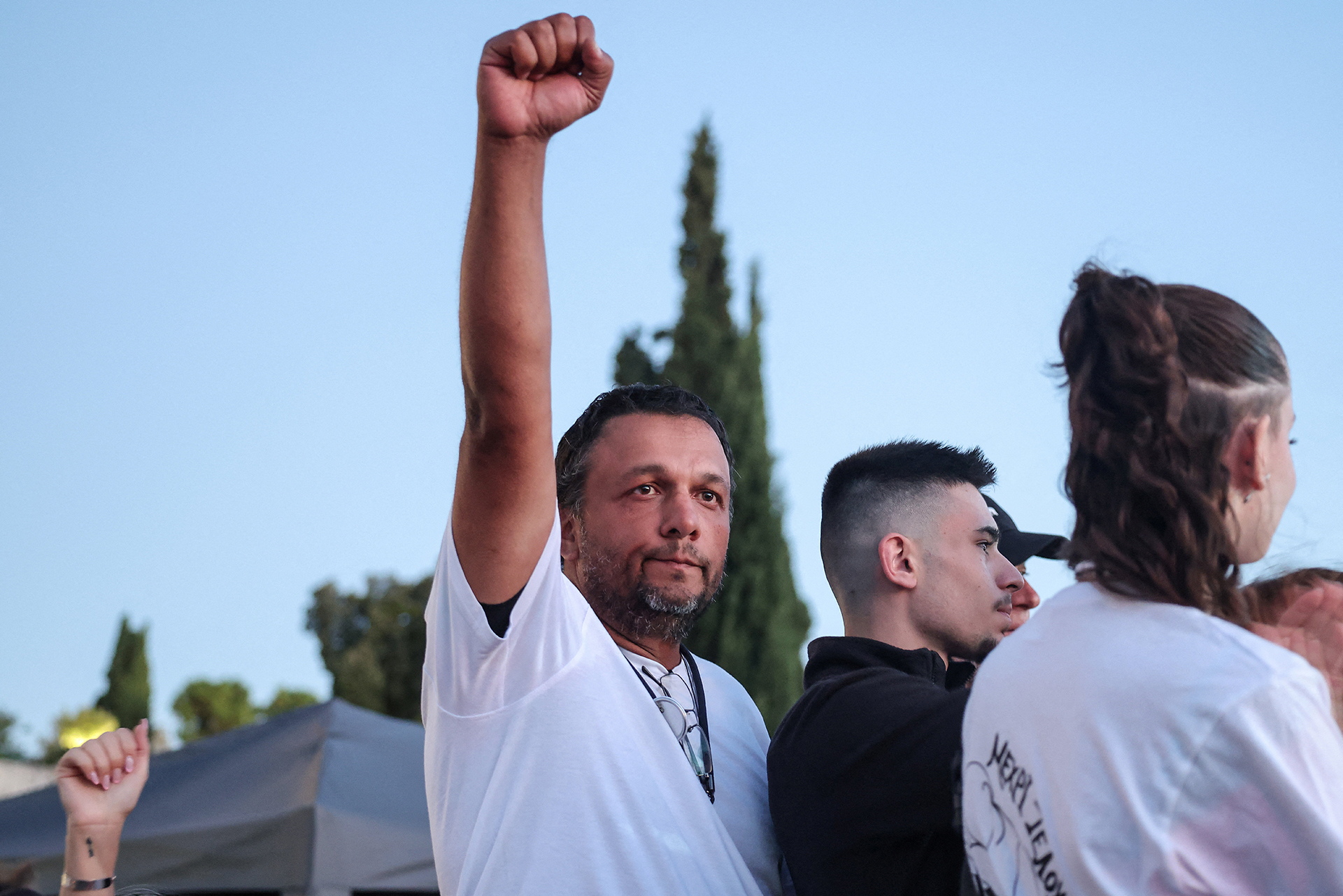 Διαβάστε στην «Καθημερινή της Κυριακής»-3