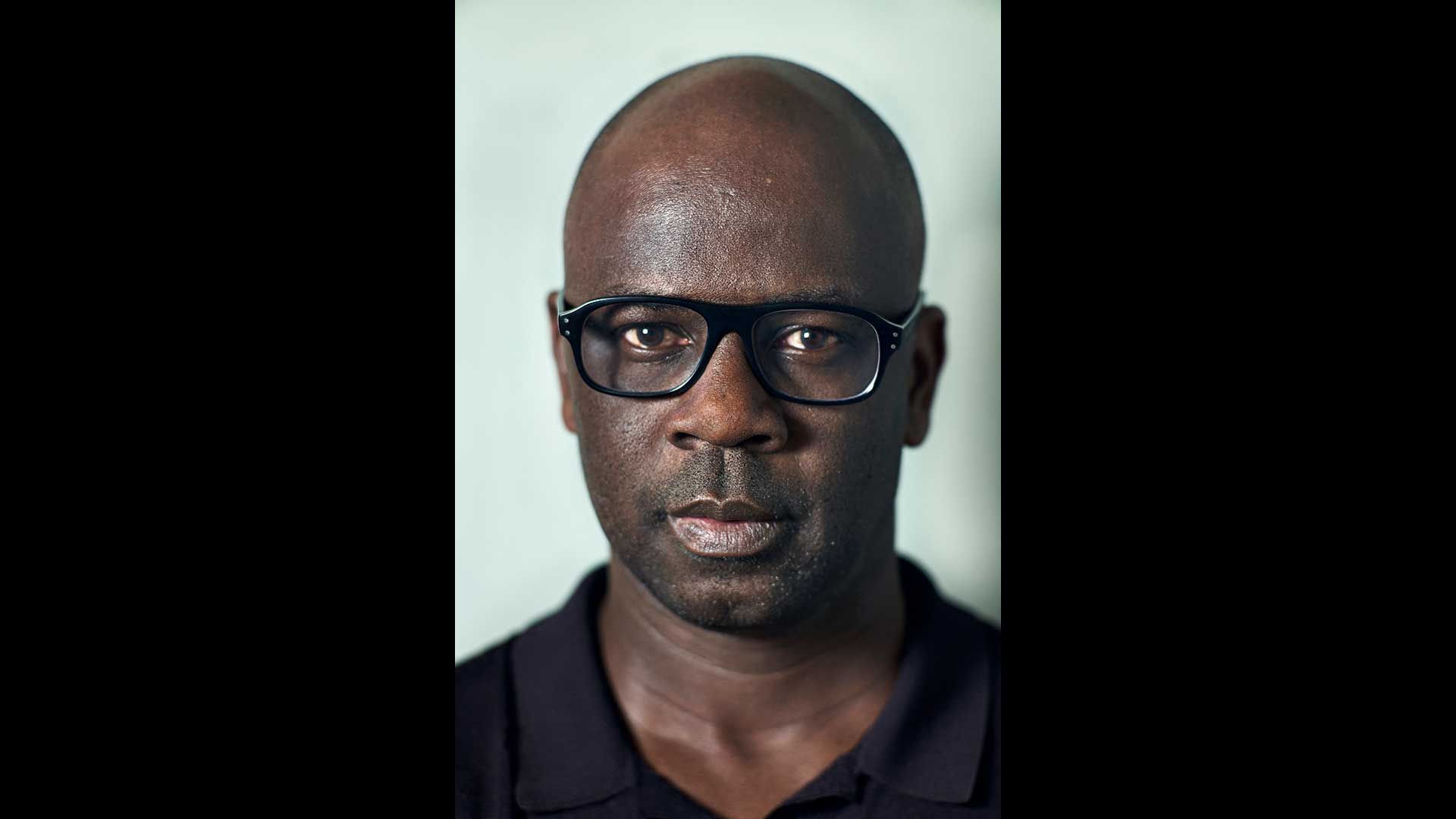 λιλιάν-τιράμ-στο-κ-το-χρώμα-είναι-μία-563816206