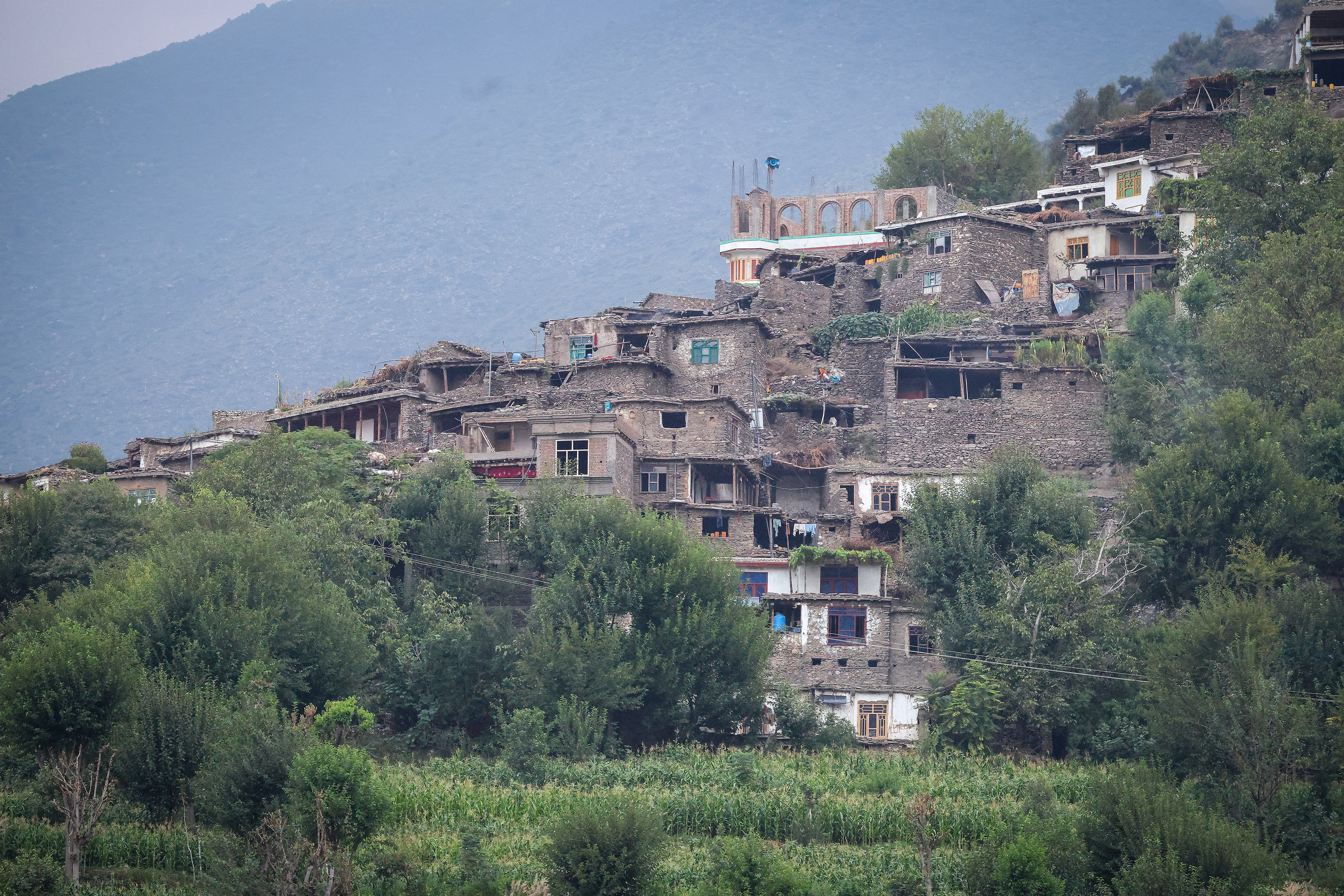 Αφγανιστάν: Συνεχίζονται οι επιχειρήσεις διάσωσης μετά τον σεισμό – Πάνω από 800 νεκροί-3