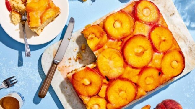 ανάποδο-κέικ-με-ροδάκινα-563826202