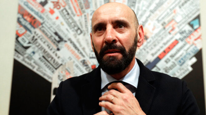 μόντσι-το-ρολόι-δώρο-του-μαραντόνα-δεν-563829226