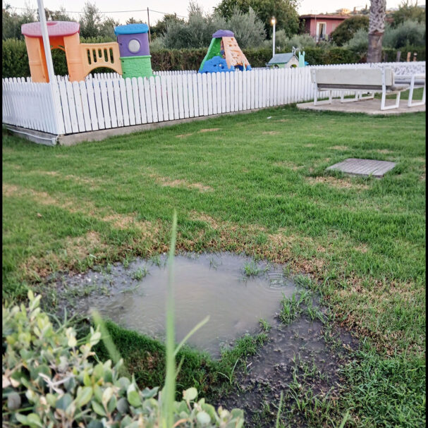 ζάκυνθος-ενας-οικισμός-πνιγμένος-στα-563795872