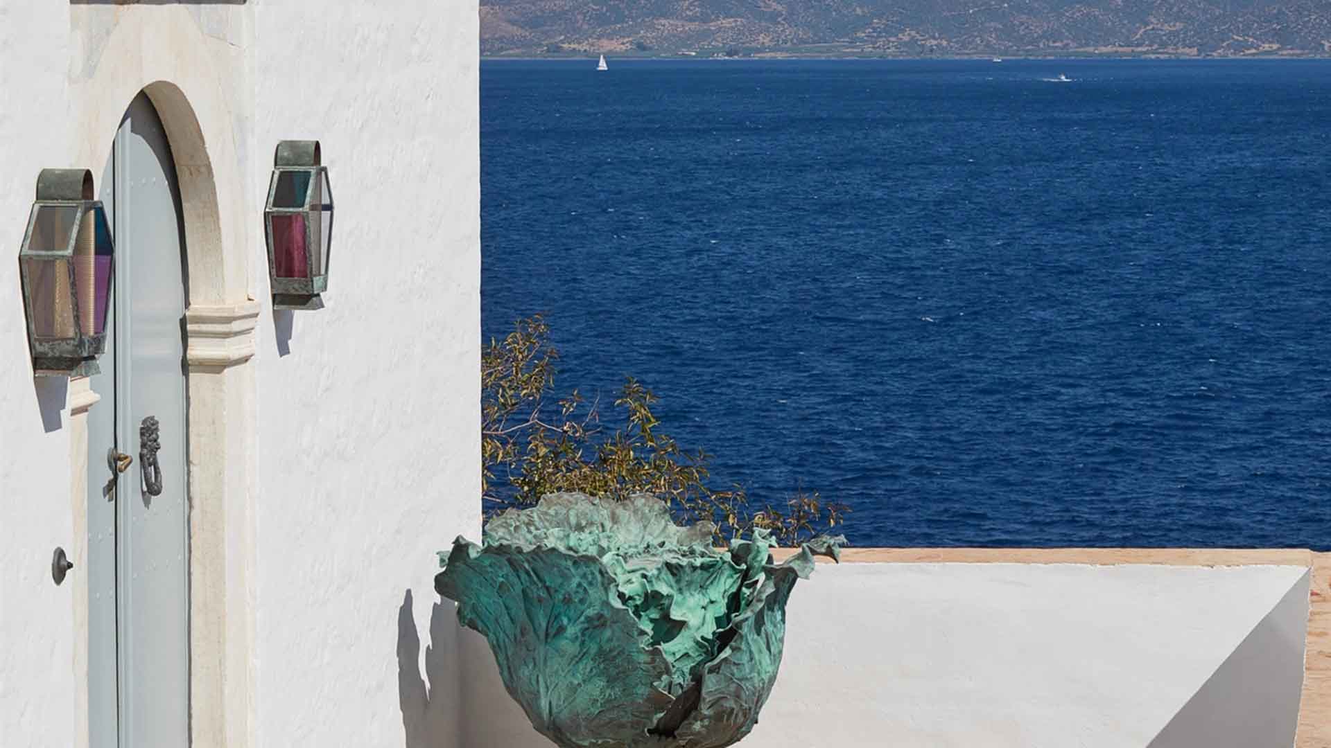 Η σπουδαία συλλογή τέχνης από την οικία της Πολίν Καρπίδα στο Λονδίνο-1