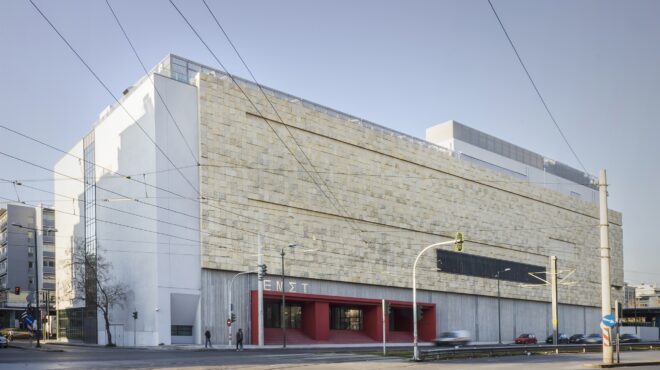 ανοίγουν-για-το-κοινό-βιβλιοθήκη-και-α-563834206