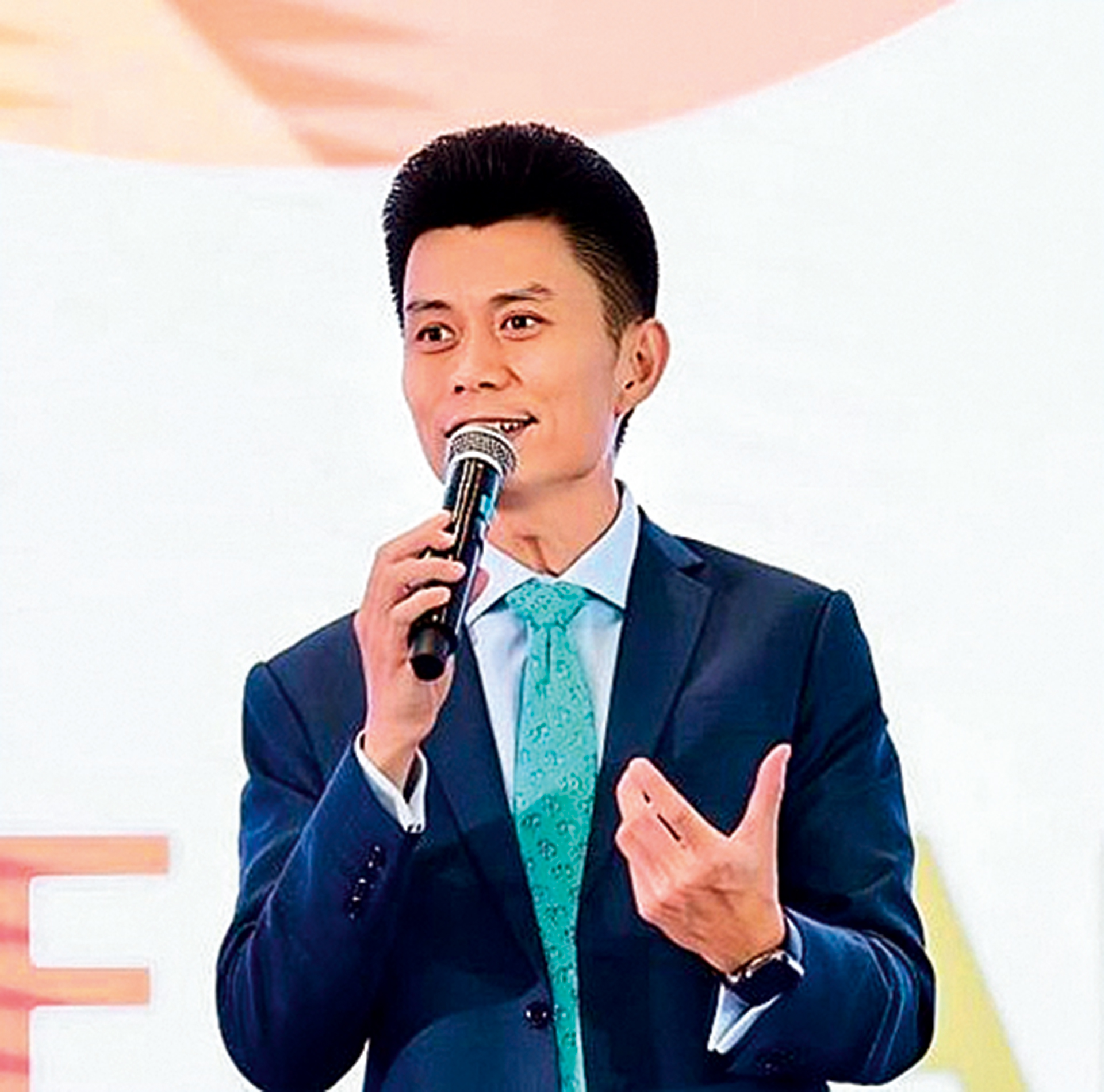 Η Κίνα κλιμακώνει τη μάχη στα τσιπ-3