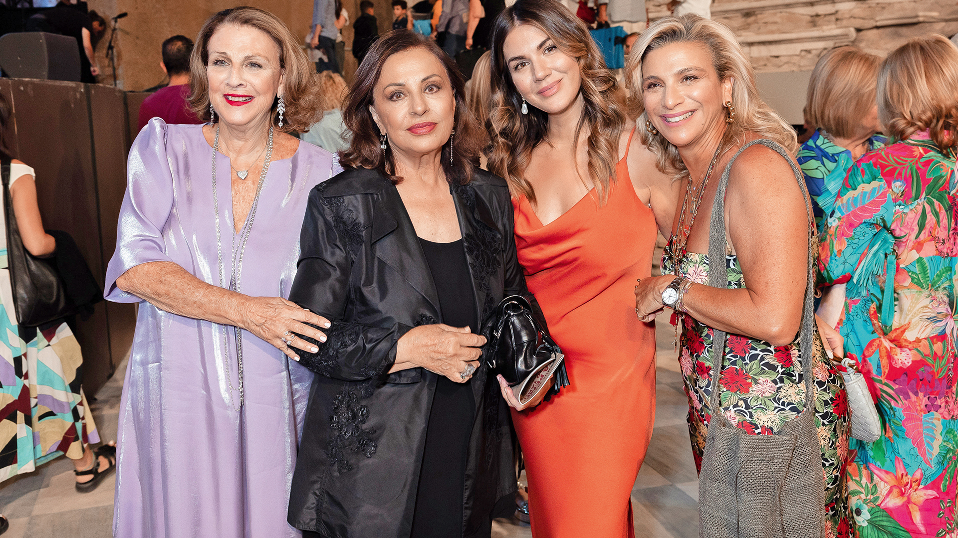 Χαρισματικός Μίνως Μάτσας με ρεμπέτικα, φάδος, μπλουζ σε κατάμεστο Ηρώδειο-4