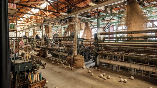 οι-κλωστηρούδες-της-σύρου-και-η-άγνω-563798269