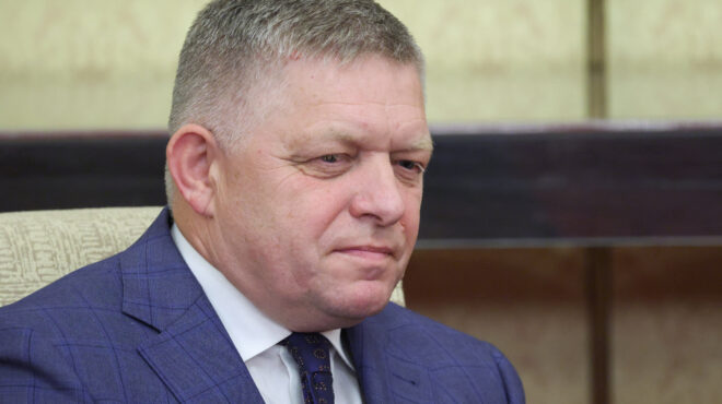 σι-προς-φίτσο-η-κίνα-επιδιώκει-ενίσχυσ-563795701