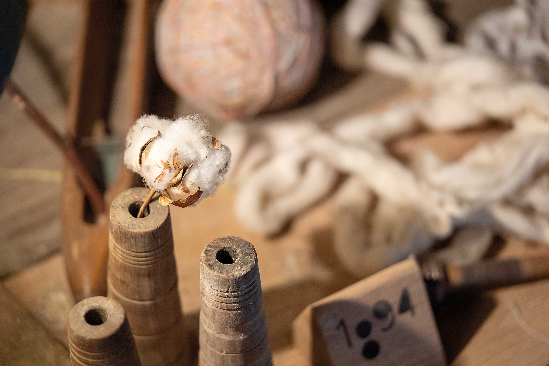 Οι «κλωστηρούδες» της Σύρου και η άγνωστη ιστορία τους-4