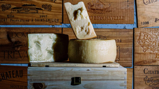 παλαιωμένες-γραβιέρες-κρήτης-μια-μαρ-563841592