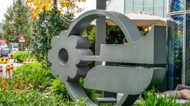 ευρωπαϊκό-μιντιακό-κολοσσό-φτιάχν-563796004