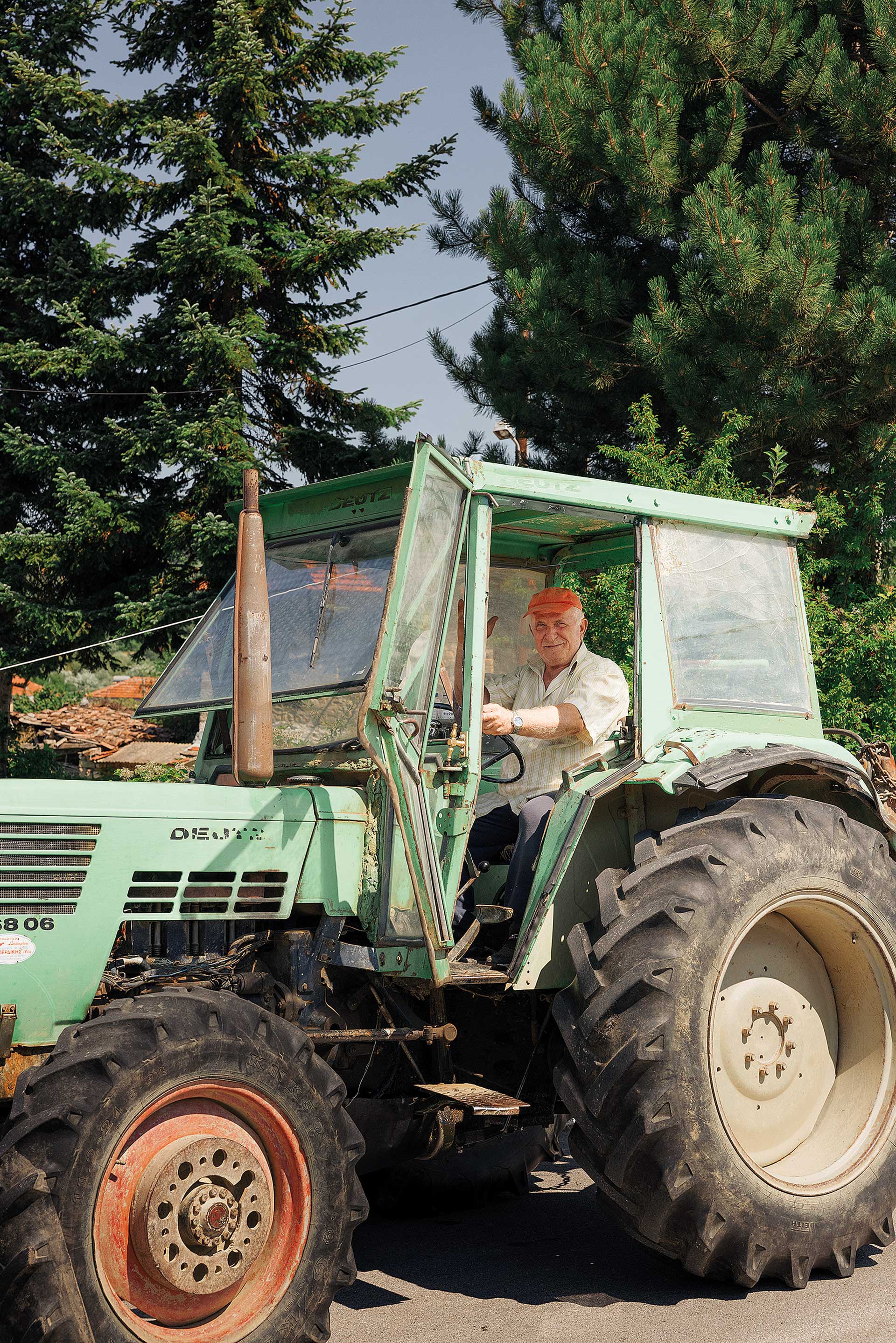 Ιστορίες από τους Ακρίτες: Κρασί, αρκούδες και εμφύλιος-3