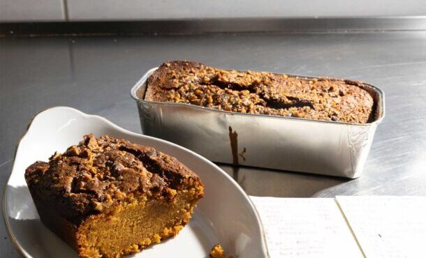 κέικ-νηστίσιμο-με-κολοκύθα-563807290