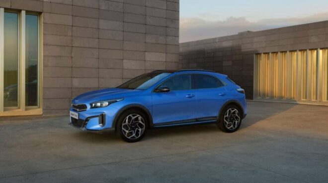 στην-ελλάδα-το-νέο-kia-xceed-με-αυτόματο-κιβώτ-563831341
