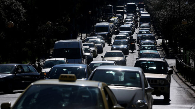 κίνηση-στους-δρόμους-καθυστερήσεις-σ-563807203