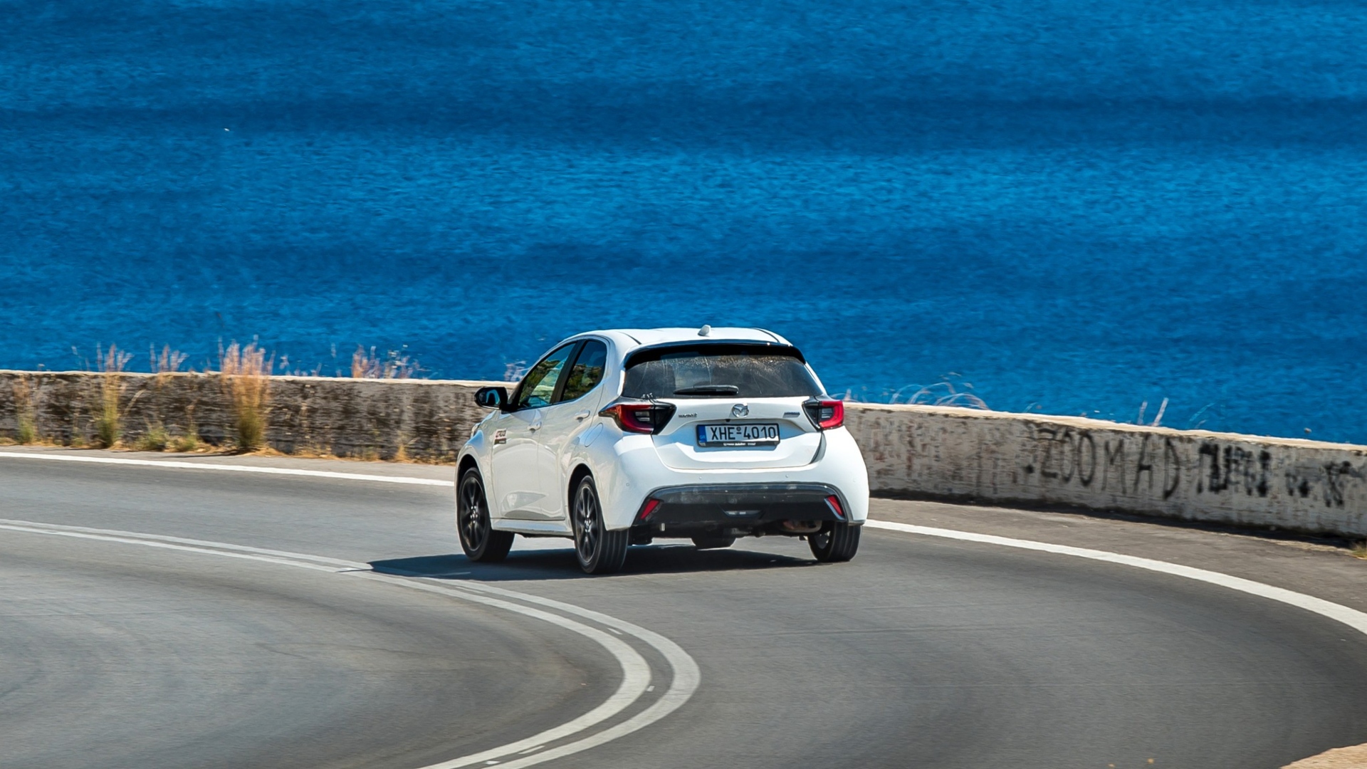 «Δοκιμάζουμε το Mazda 2 Hybrid»-5