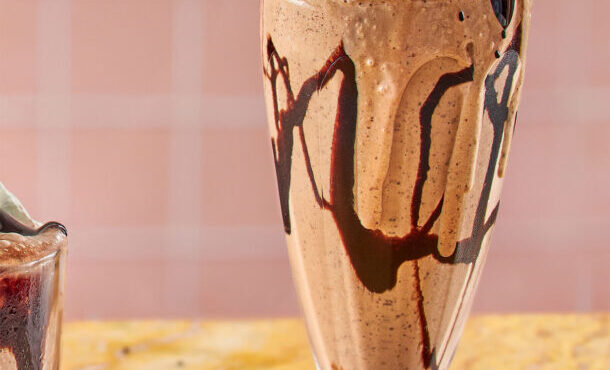 μιλκσέικ-σοκολάτα-563821927