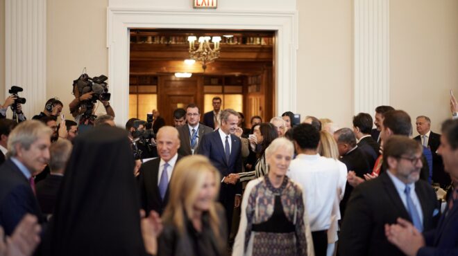 συνάντηση-μητσοτάκη-με-επενδυτές-και-563833324