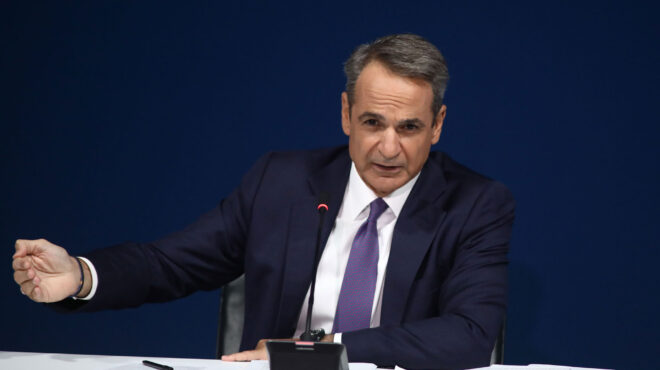 κυριάκος-μητσοτάκης-live-η-συνέντευξη-τύ-563801083