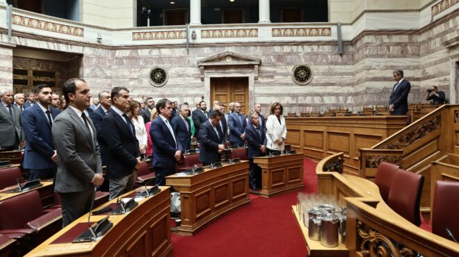 ενταση-στην-κ-ο-της-ν-δ-το-αίτημα-βλάχ-563822665