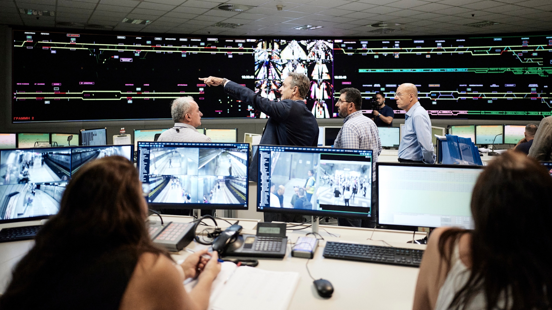 Κυρ. Μητσοτάκης: Στο μετρό του Συντάγματος ενόψει της 24ωρης λειτουργίας τα Σάββατα-3