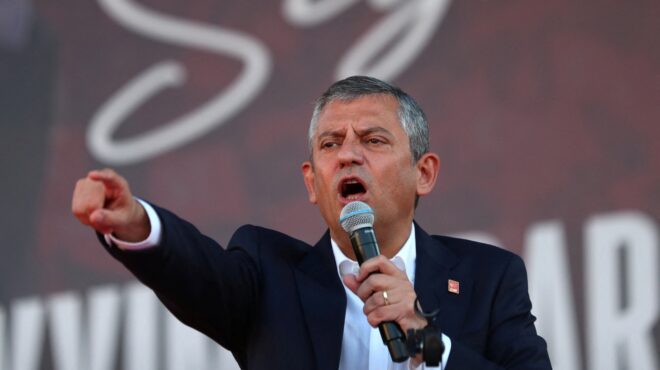 οζγκιούρ-οζέλ-ο-ερντογάν-έταξε-την-αγο-563823229