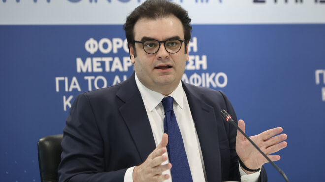 αρθρο-πιερρακάκη-στον-economist-τι-πρέπει-να-563807242