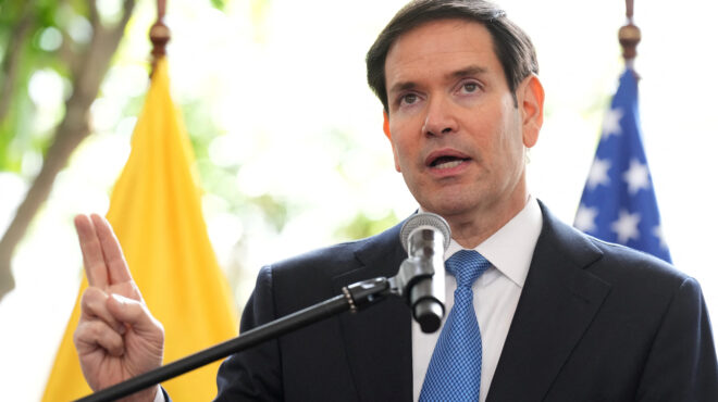 ρούμπιο-οι-ηπα-θα-ανατινάξουν-ξένες-563797345