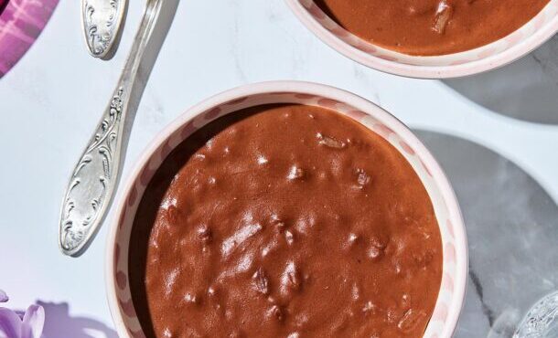 ρυζόγαλο-με-γάλα-αμυγδάλου-και-σοκολά-563807296