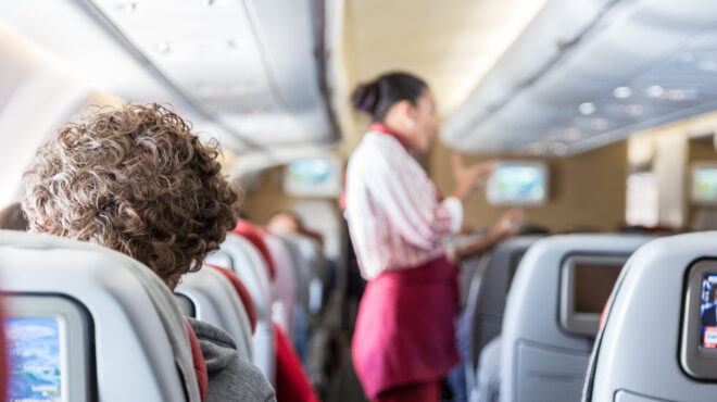 καβγάδες-στα-30-000-πόδια-563804179