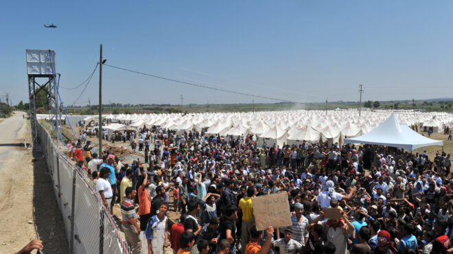 οηε-ενα-εκατομμύριο-σύροι-πρόσφυγες-ε-563831740