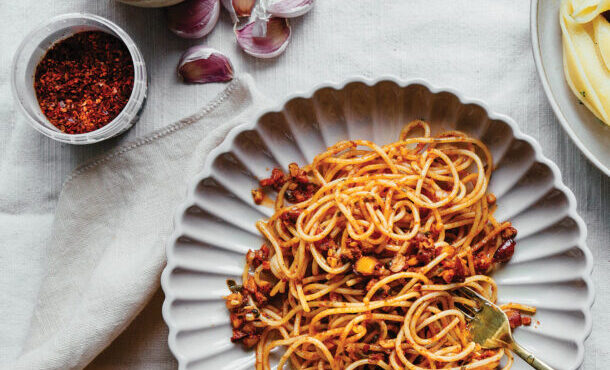 μακαρονάδες-α-λα-ελληνικά-45-συνταγές-α-563797381