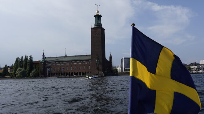 η-σουηδία-θα-μειώσει-στο-μισό-τον-φπα-στ-563795965