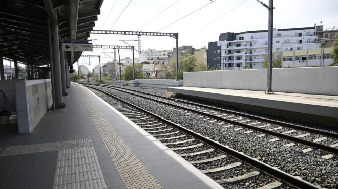 χωρίς-τρένα-σήμερα-απεργούν-οι-μηχα-563807152