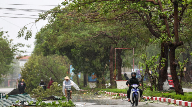 τυφώνας-μπουαλόι-στους-11-οι-νεκροί-στο-563839108