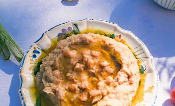 ξυλότριμμα-όσπρια-τριμμένα-με-σύβρασ-563793706