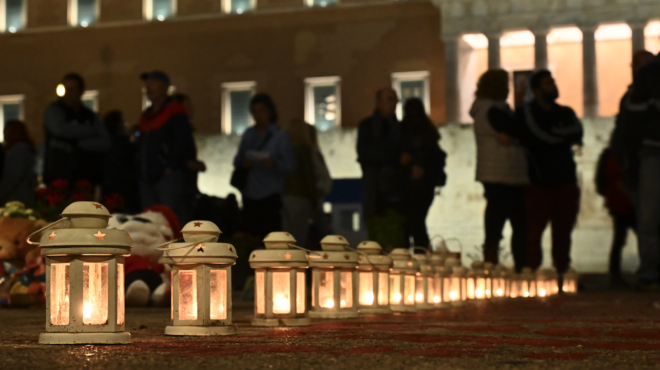 συριζα-η-κυβέρνηση-φέρνει-νόμο-για-να-ε-563877409