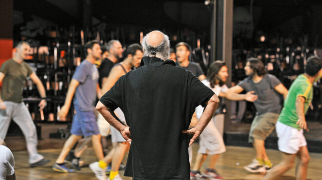 γιατί-έγινε-ποιητής-563894524