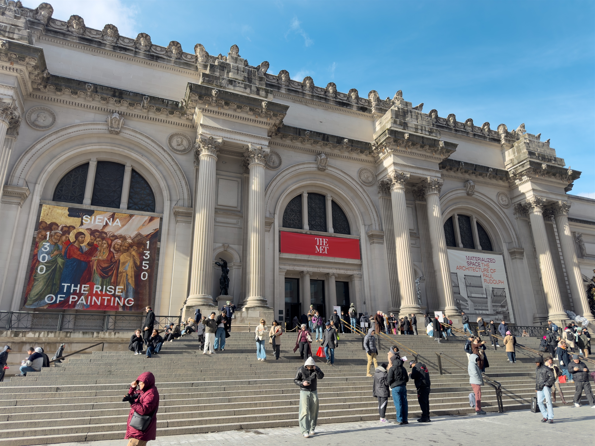 Σκιά στις «ρίζες» του ελαιώνα-1