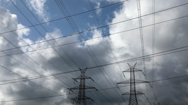 οι-απε-μείωσαν-την-τιμή-του-ρεύματος-563893144