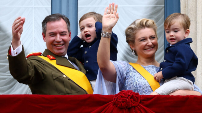 λουξεμβούργο-ο-γουλιέλμος-ορκίσθηκε-563847493