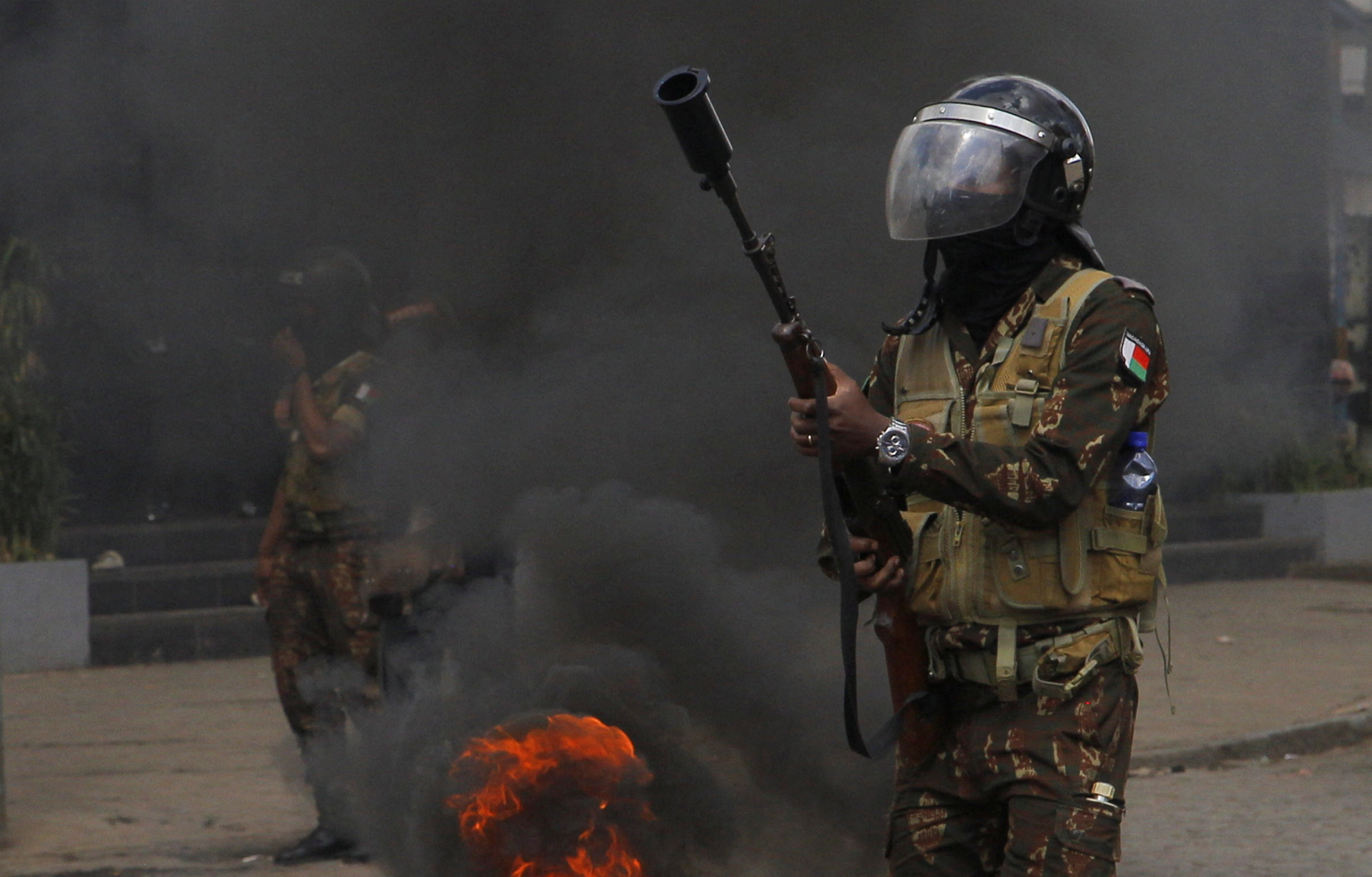 Μαδαγασκάρη: Η «Gen Z Mada» βγήκε στους δρόμους και ζητά πολιτική αλλαγή-2