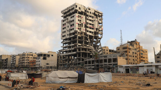 ολα-τα-βλέμματα-στο-κάιρο-ο-διπλωματικ-563851168