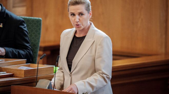 h-δανία-αγοράζει-16-νέα-αμερικανικά-μαχη-563853970