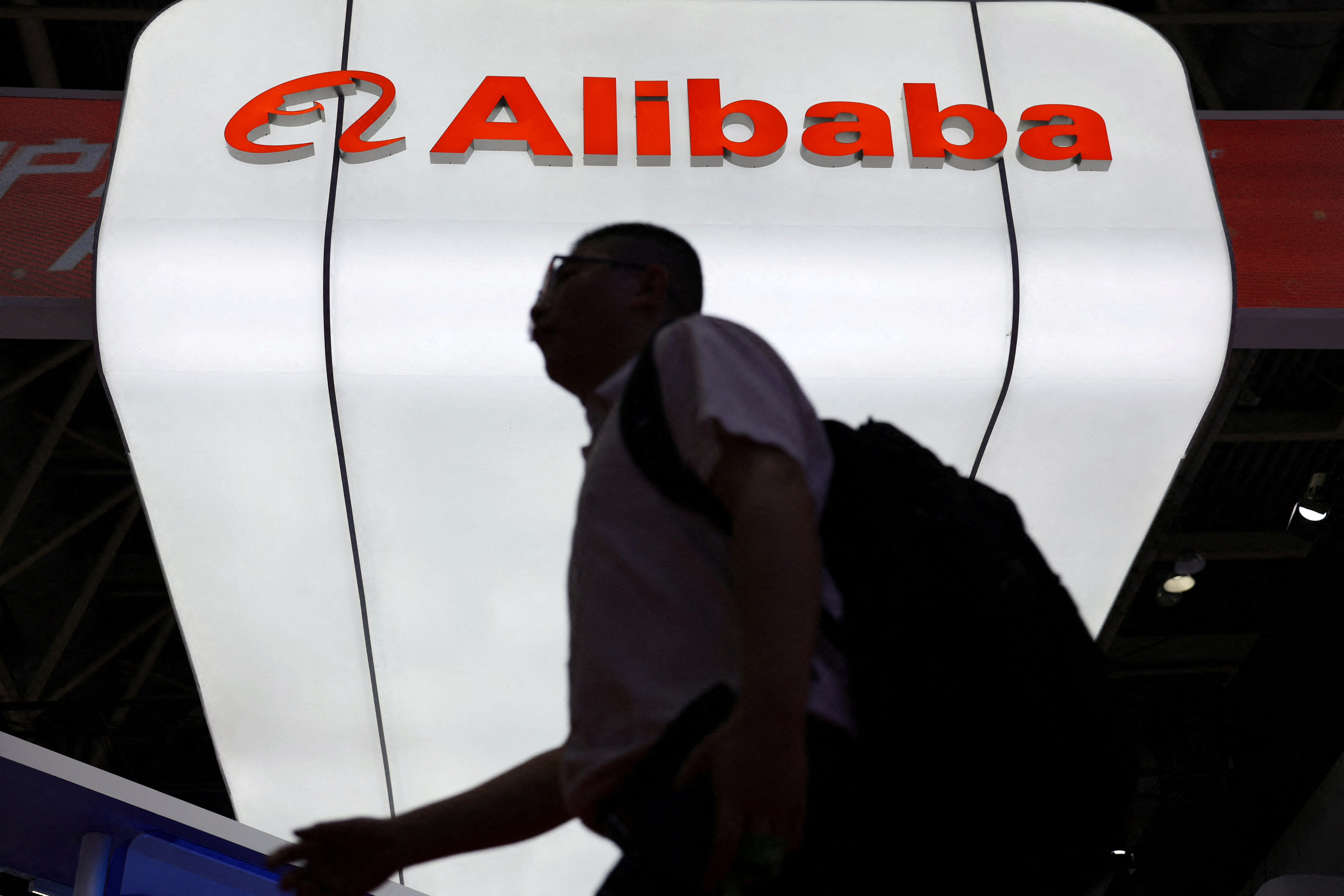 Η κινεζική Alibaba «απαντά» στη Meta λανσάροντας τα δικά της AI γυαλιά-1