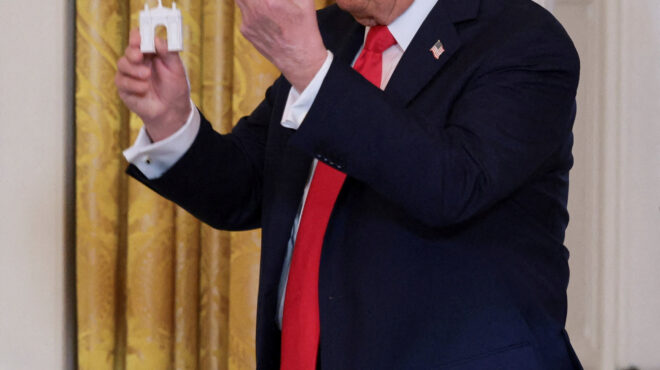 τα-εμπόδια-για-την-αψίδα-του-τραμπ-563873623