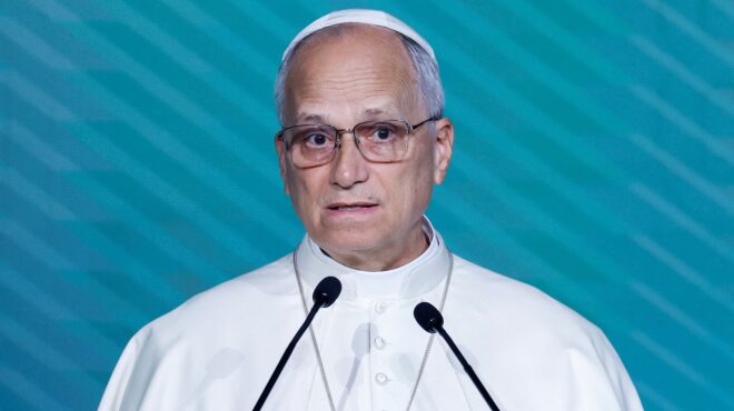 πάπας-λέων-καταδίκασε-τη-χρήση-των-τρο-563870170